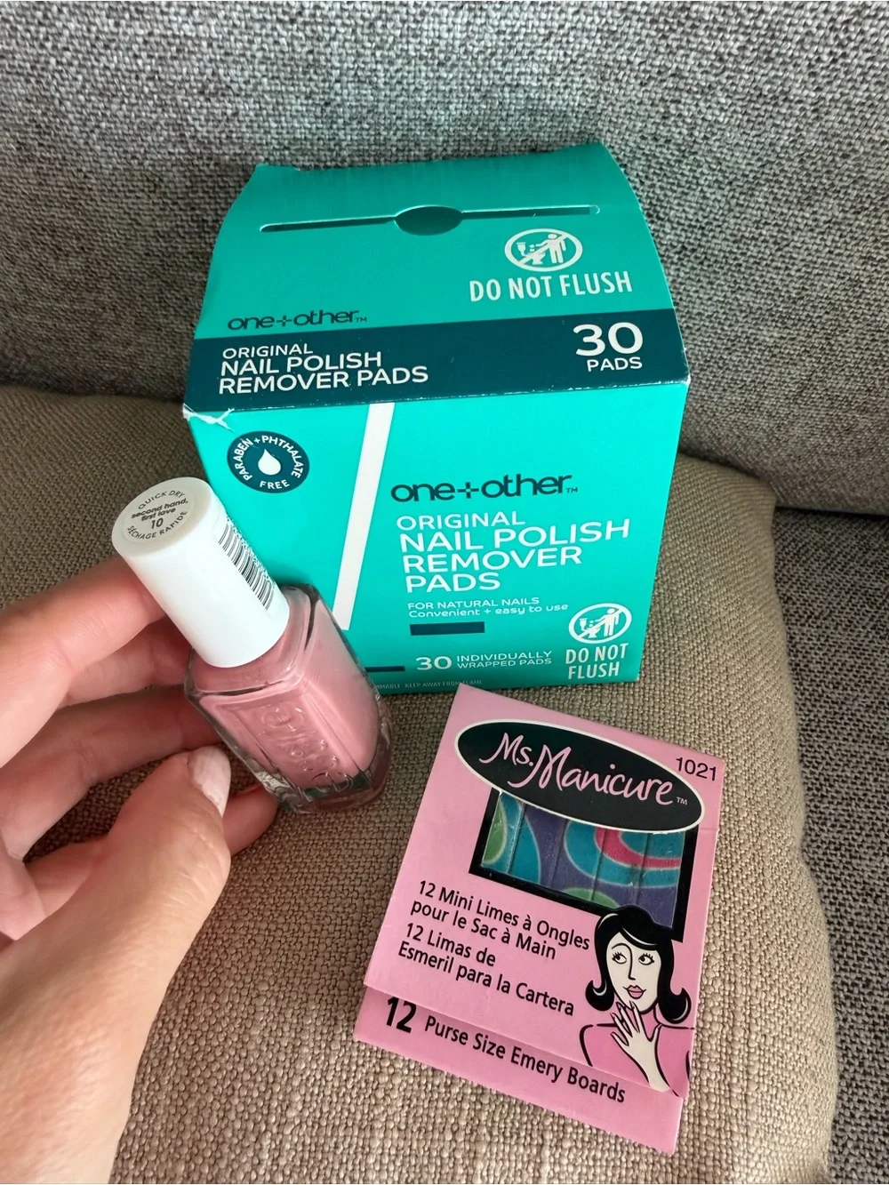 🗽Nail Bundle - Original Nail Polish Remover Pads, Nail Polish, Mini Files